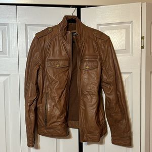 Black rivet brown leather jacket like new men’s size medium